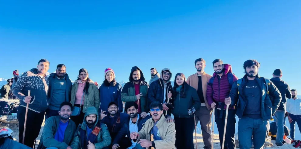 Booverse travel Squad group tour